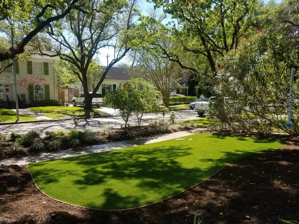 Local garden landscaping experts serving Highlands, TX - Helms Landscape Design