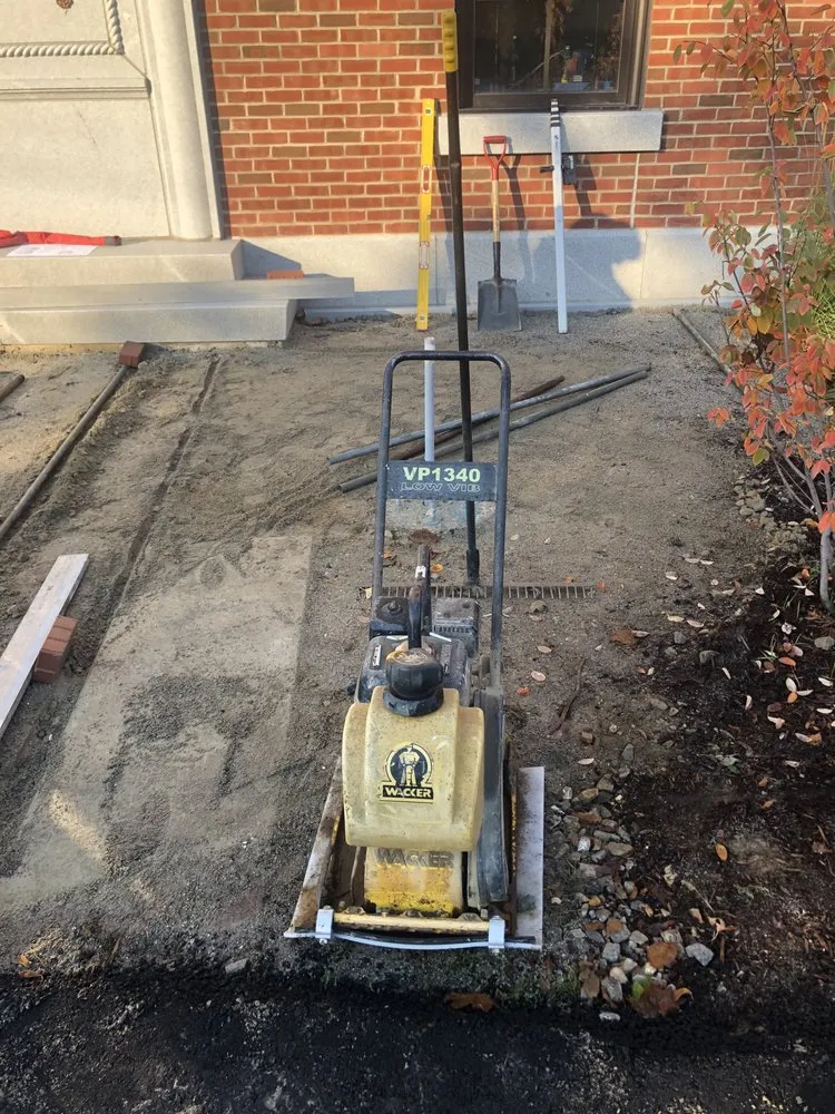 Custom yard cleanup service experts serving Concord, NH - Helpers property maintenance