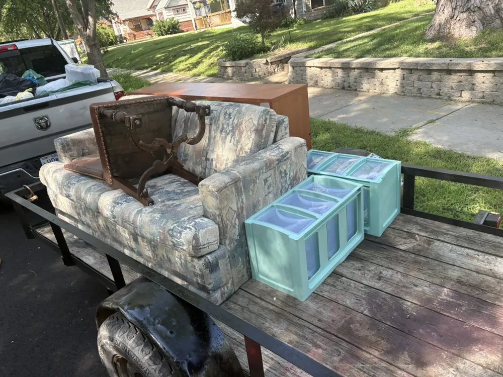 Professional landscape design near you across Kansas City, MO - Helping Hand