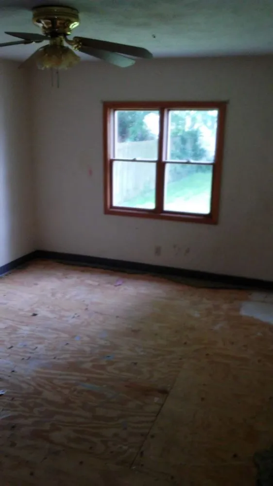 Local landscaping services in Elyria, OH - Helping Hands All Season Services