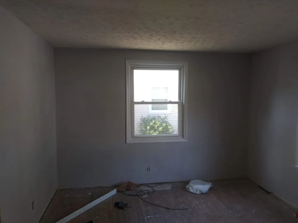 Local lawn mowing service experts serving Elyria, OH - Helping Hands All Season Services