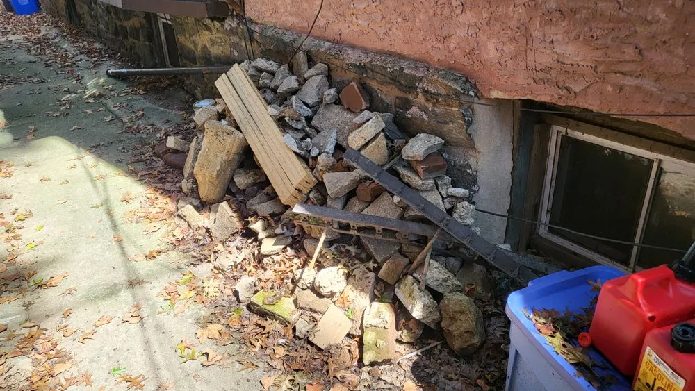 Top-rated landscape design for residential properties across Philadelphia, PA - Helping Hands and more