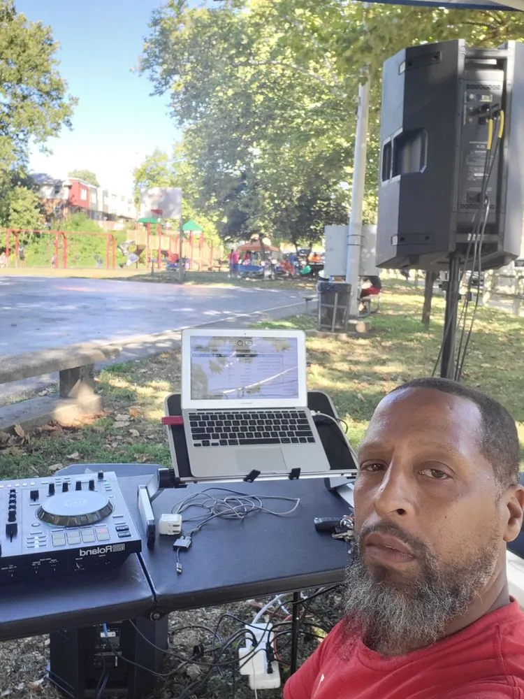 Professional landscape installation near you across Philadelphia, PA - Helping Hands and more