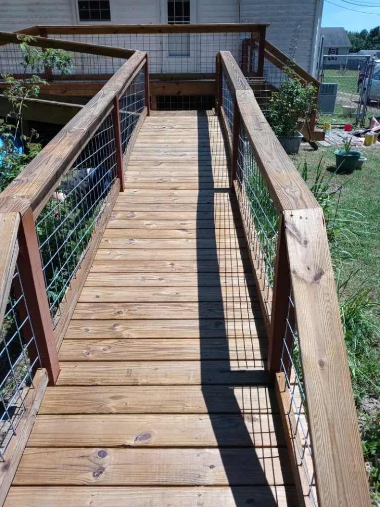 Trusted yard cleanup service experts serving Flintville, TN - Helping Hands Home Improvement
