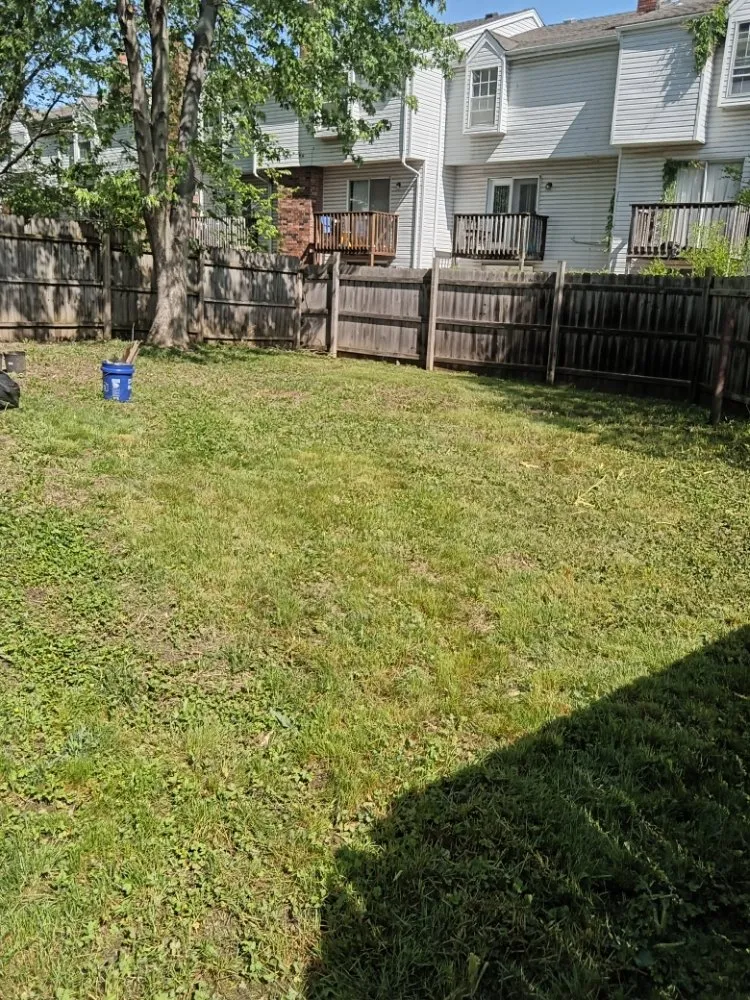 Custom lawn mowing service with custom design across KANSAS CITY, MO - Helping Hands Lawn Care