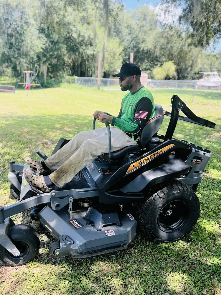 Custom outdoor landscaping for outdoor upgrades in Auburndale, FL by Helping Hands Lawn Service