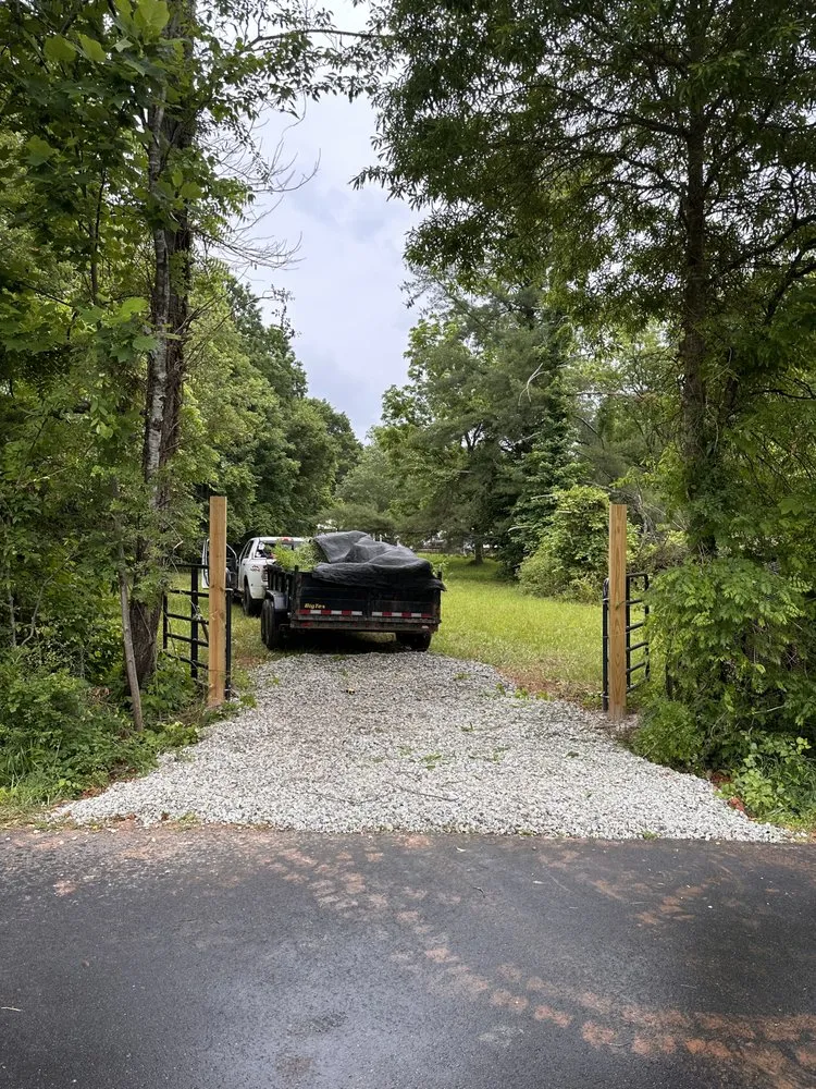 Local lawn mowing service experts serving Kernersville, NC - Helping Hands of the Triad