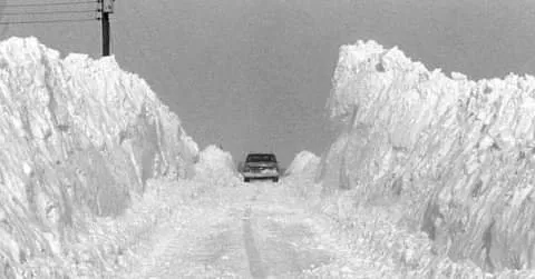 Top-rated garden landscaping experts serving Ashtabula, OH - Helping Hands Property Maintenance