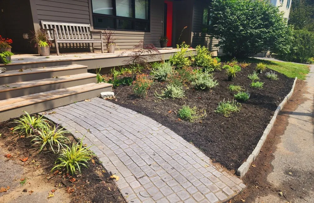 Top-rated lawn mowing service for year-round maintenance across Nobleboro, ME - Helping Hands Property Services