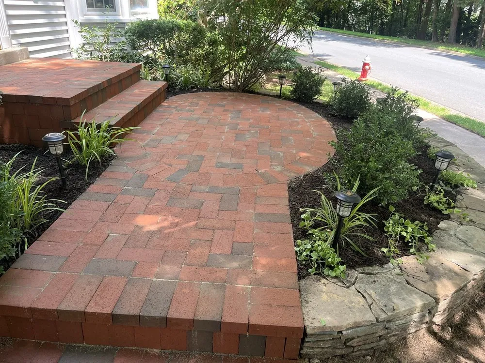 Local yard cleanup service experts serving Sterling, VA - Hemax Construction Services & Landscaping