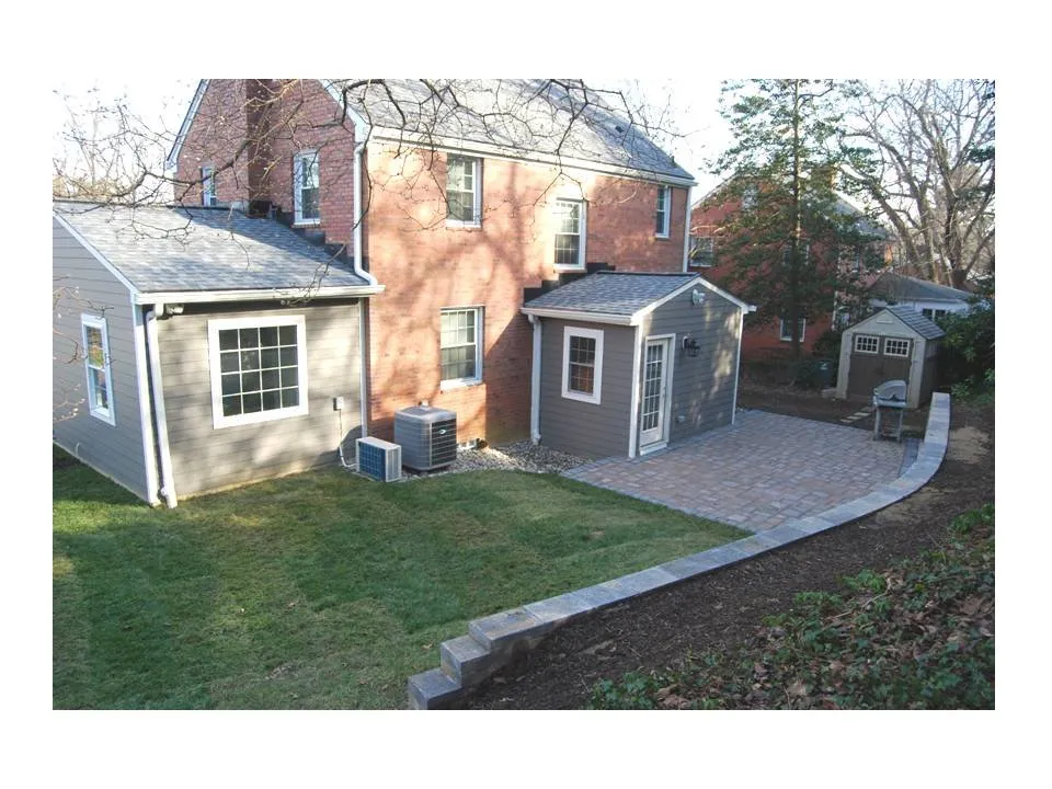 Trusted yard cleanup service for beautiful yards in Sterling, VA by Hemax Construction Services & Landscaping
