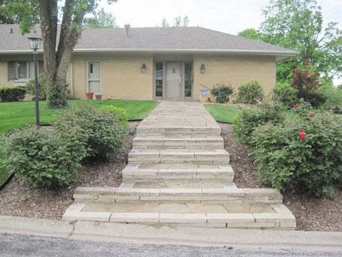 Custom lawn care service experts serving Jacksonville, IL - Hembrough Tree & Lawn Care