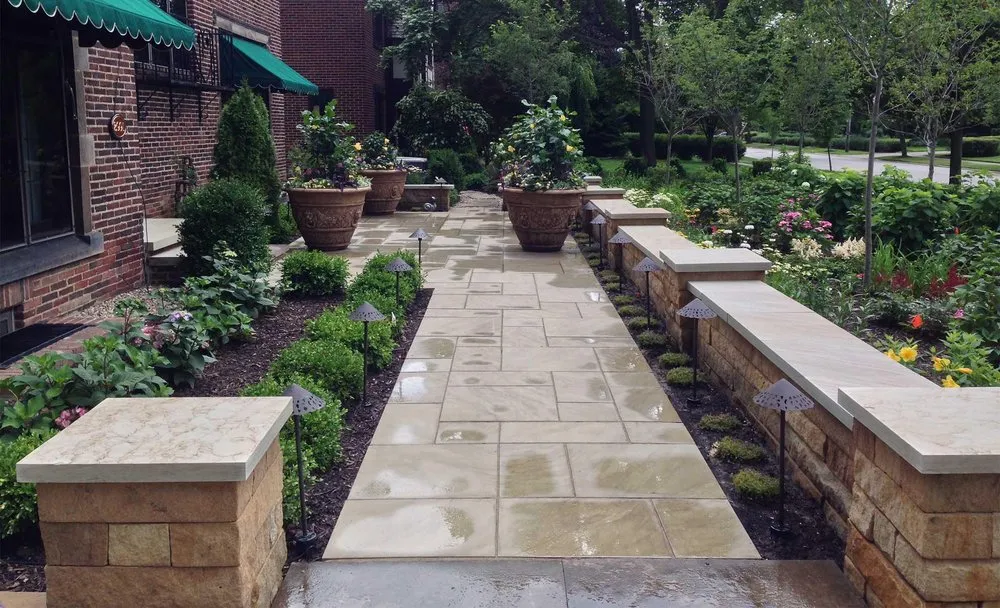 Affordable landscape design in Chagrin Falls, OH - Hemlock Landscapes