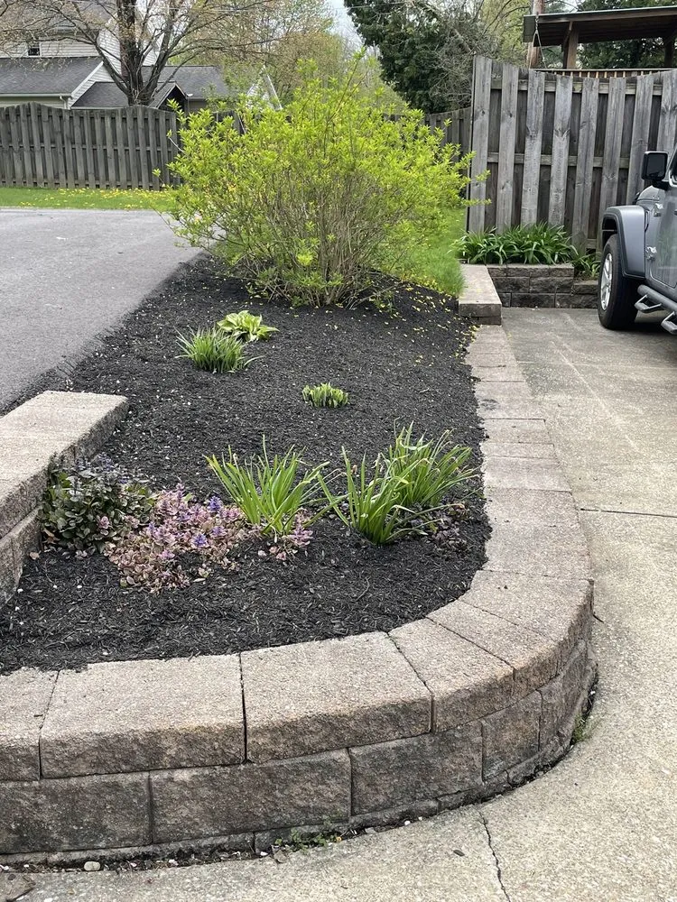 Affordable landscaping services experts serving Chagrin Falls, OH - Hemlock Landscapes