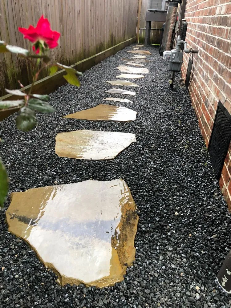 Custom outdoor landscaping in The Woodlands, TX - Hemmen Services