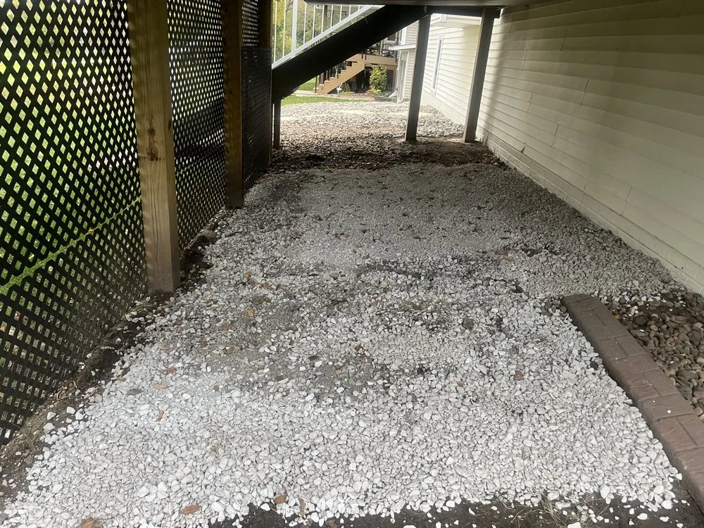 Expert outdoor landscaping experts serving Des Moines, IA - Hemphill's Lawn And Landscape