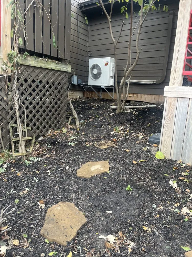 Affordable yard maintenance experts serving Des Moines, IA - Hemphill's Lawn And Landscape