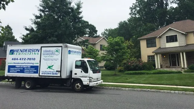 Professional lawn care service in Springfield, PA - Henderson Fertilizing