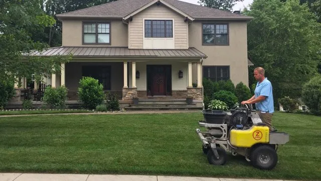 Custom residential landscaping in Springfield, PA by Henderson Fertilizing