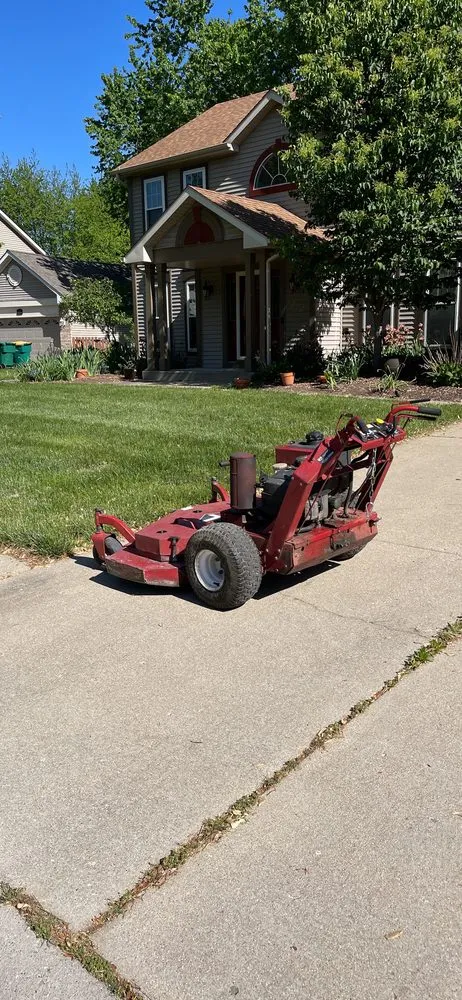 Reliable landscaping services with custom design across Columbia, IL - Henderson Lawn Care