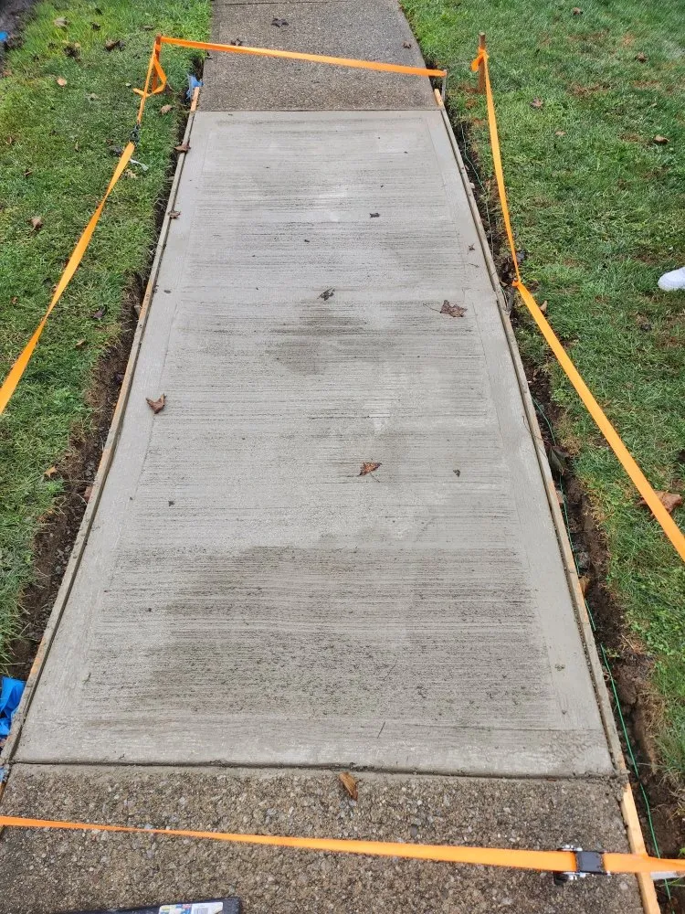 Reliable landscaping services in Pittsburgh, PA - Henderson The Handyman