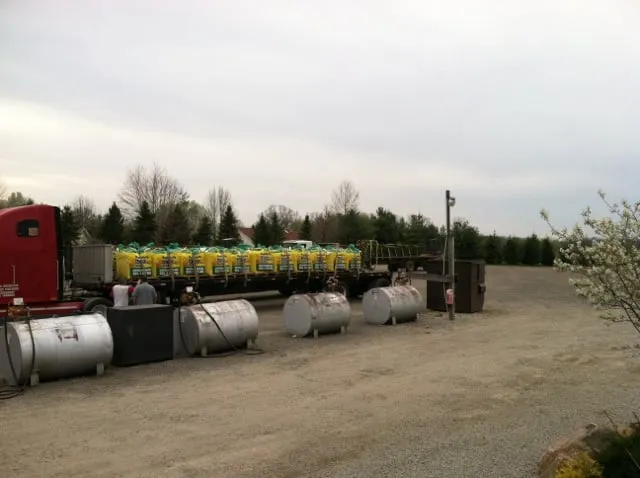 Professional lawn mowing service in Springboro, OH - Henderson Turf Farms