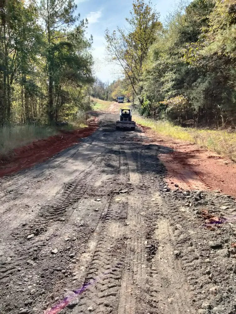 Custom garden landscaping experts serving Buffalo, SC - Henderson's Grading & Landscaping