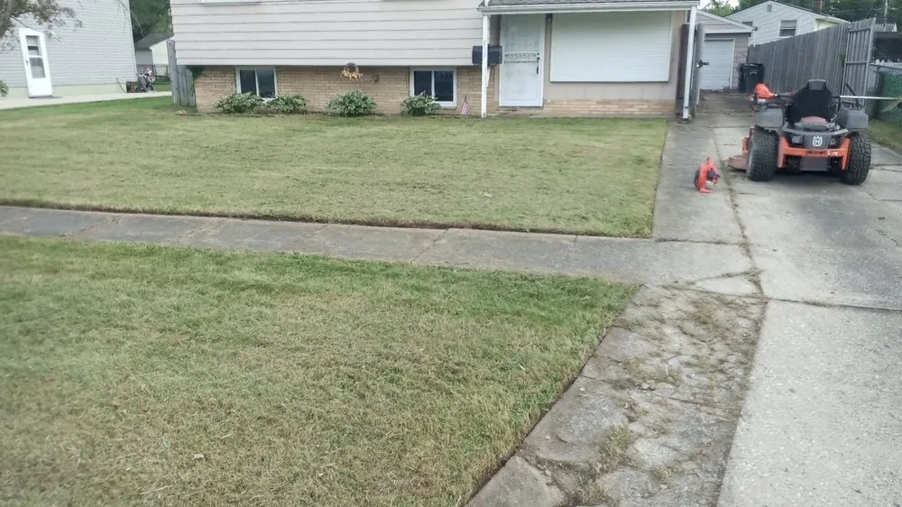 Custom landscape installation in Elyria, OH - Hendricks Mowing