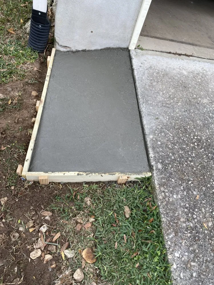 Top-rated yard cleanup service in Midway, FL - Henley Handyworks