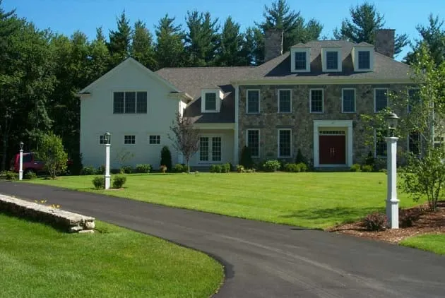 Top-rated garden landscaping experts serving Wayland, MA - Henley's Landscaping & Masonry