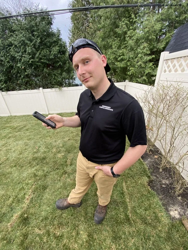 Affordable residential landscaping experts serving North Ridgeville, OH - Hennessey Lawn and Landscape