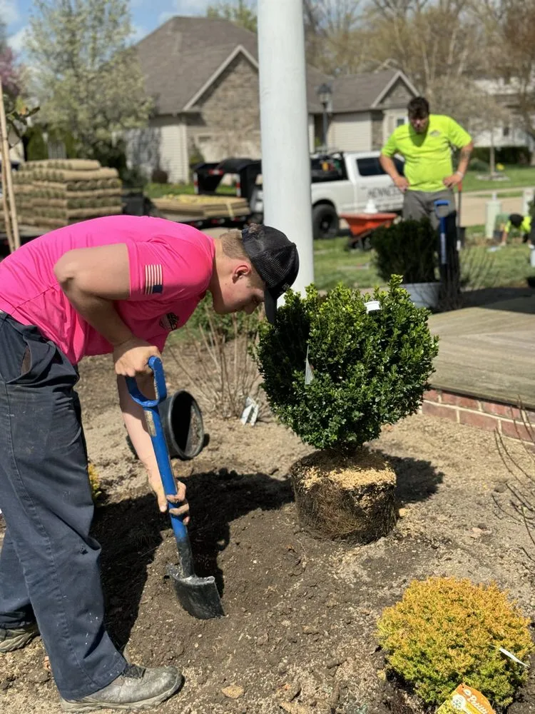 Top-rated lawn care service for residential properties in North Ridgeville, OH by Hennessey Lawn and Landscape