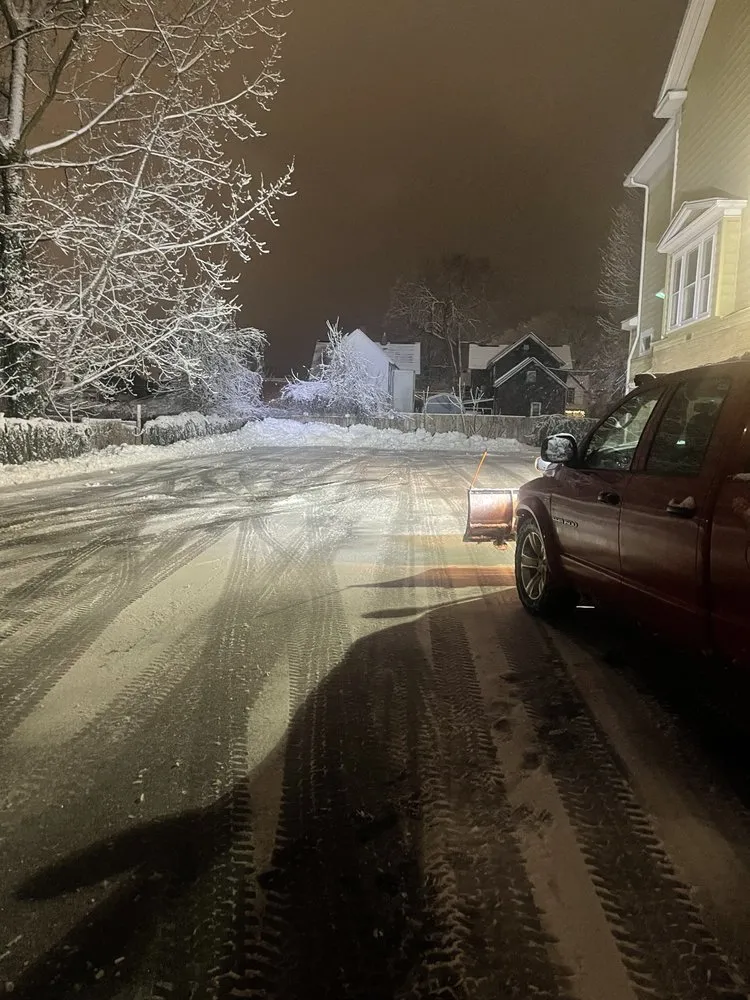 Reliable yard maintenance experts serving North Tonawanda, NY - Hennessy’s Landscaping Service