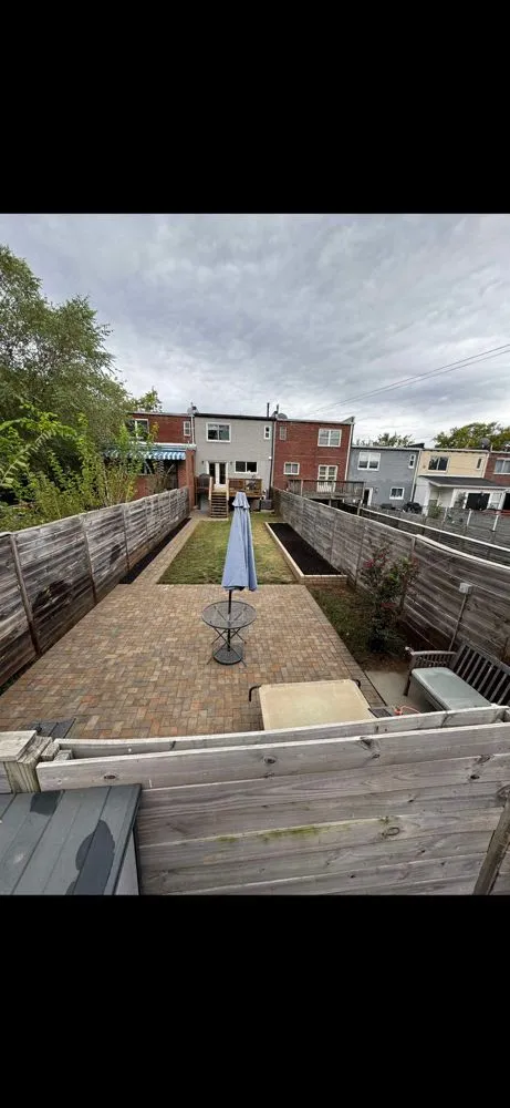 Expert landscaping services experts serving Fairmount Heights, MD - Henriquez Mansory