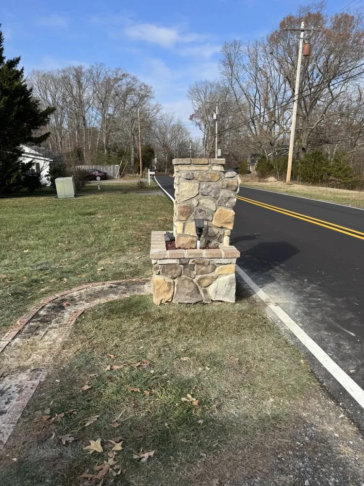 Trusted outdoor landscaping experts serving Fairmount Heights, MD - Henriquez Mansory