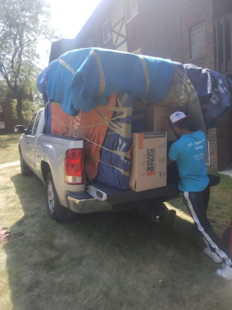 Top-rated yard cleanup service in Valparaiso, IN - Henry & Son's Alliance