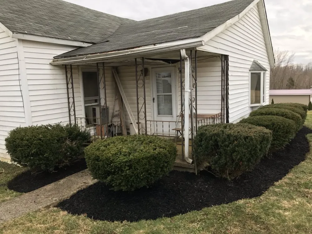 Reliable residential landscaping in New Albany, OH - Henry and Mathis Landscaping