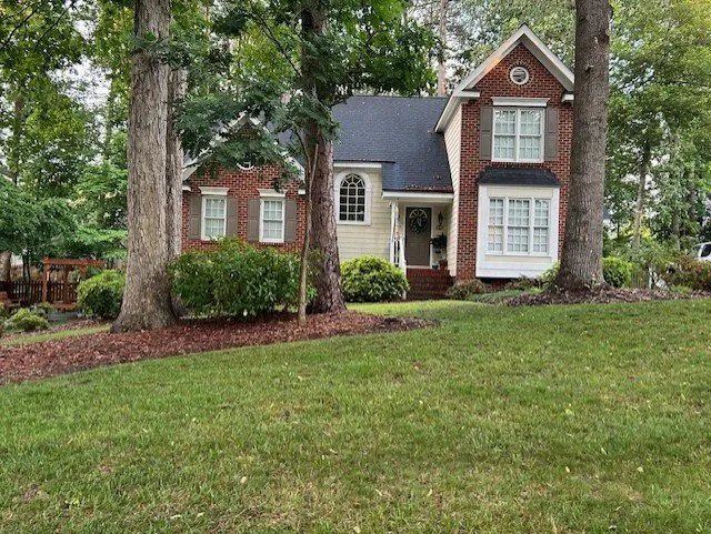 Custom garden landscaping experts serving Wilson, NC - Henry Burger Landscaping and Lawn services