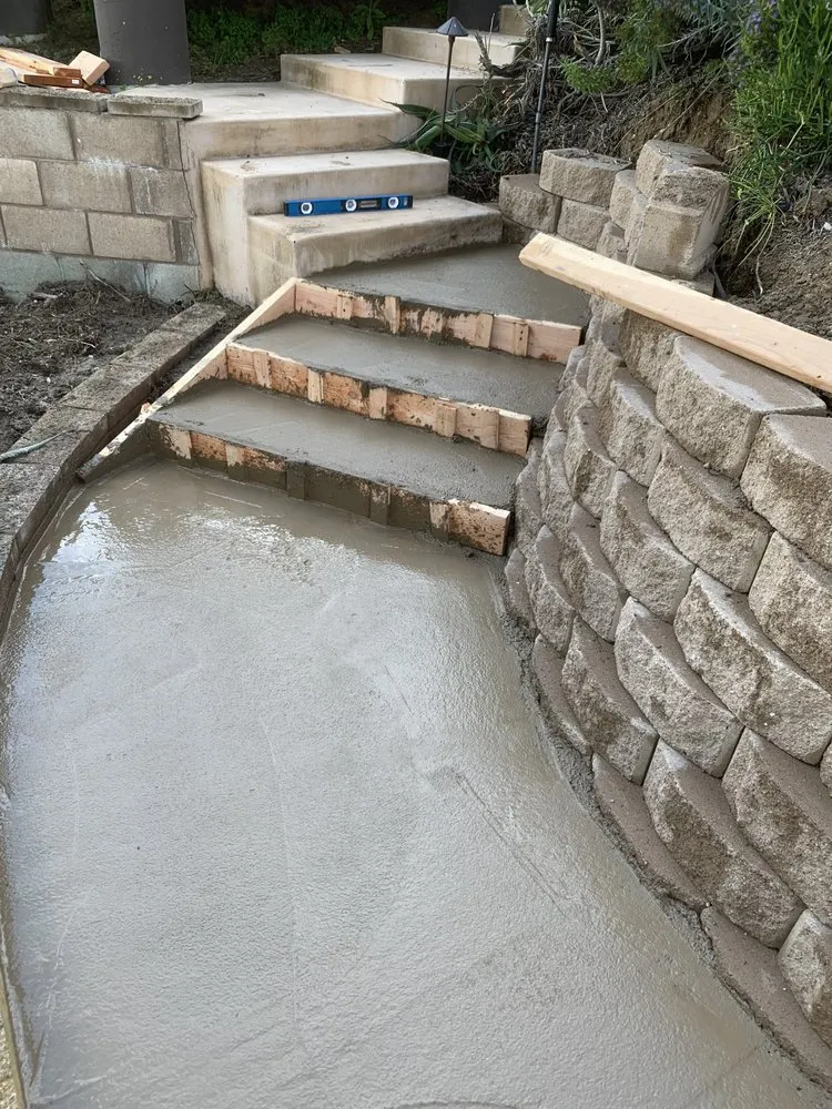 Reliable lawn mowing service in Menifee, CA by Henry construction & landscaping