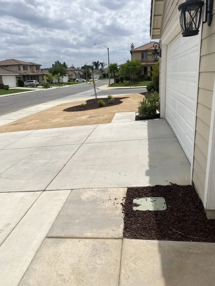 Professional yard cleanup service near you in Menifee, CA by Henry construction & landscaping