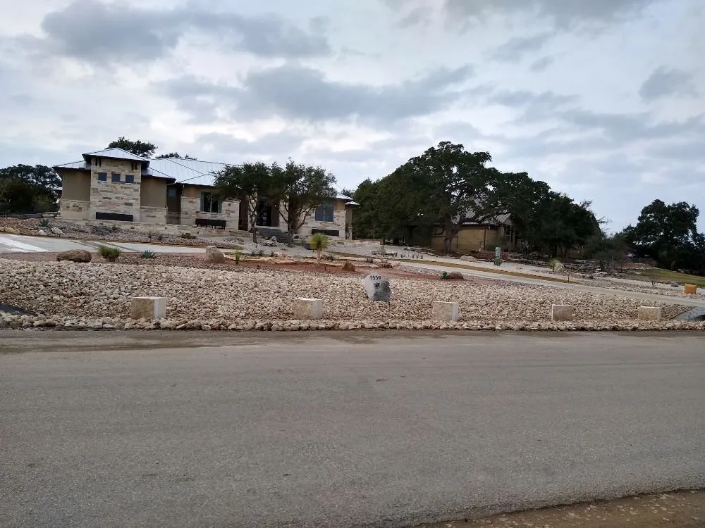 Reliable yard cleanup service in San Antonio, TX - Henry Giraldo Lawn Services