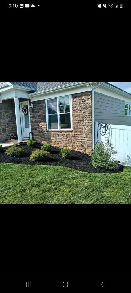 Reliable landscape design in Baytown, TX by Henry Landscape Services