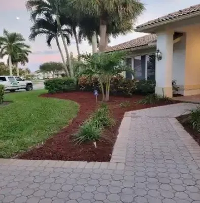 Henry Landscaping & Tree Services Logo