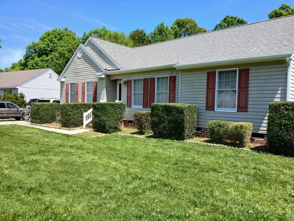 Reliable lawn care service for outdoor upgrades in Petersburg, VA by Henry MB Lawn Care Service