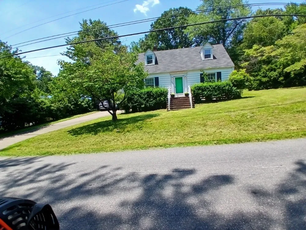 Reliable landscape installation experts serving Petersburg, VA - Henry MB Lawn Care Service