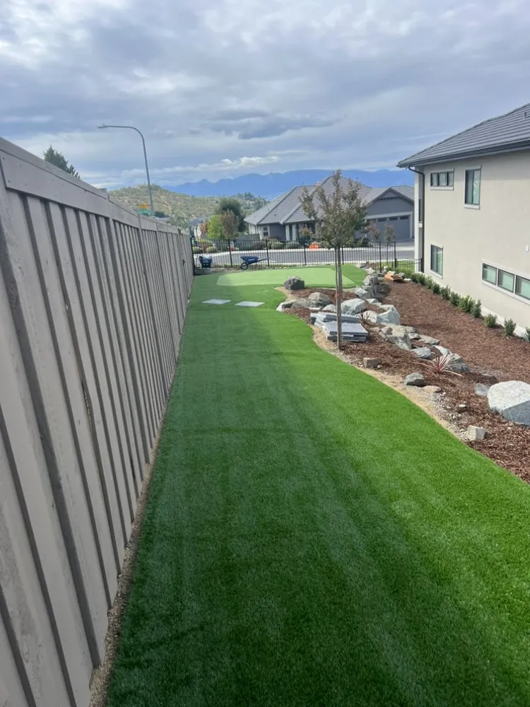 Affordable landscape installation experts serving Medford, OR - Henry’s Landscape