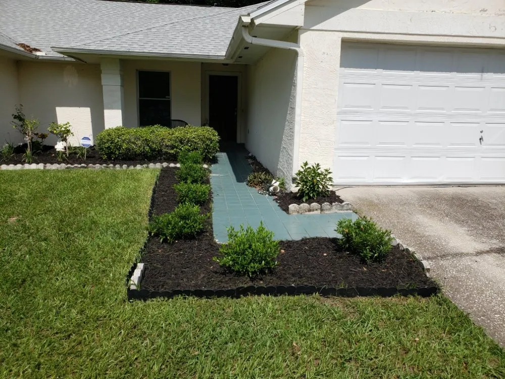 Custom landscape design near you across Orlando, FL - Henry's Landscaping