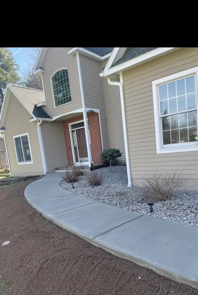 Custom lawn care service near you in Oneida, NY by Henry's Property Maintenance