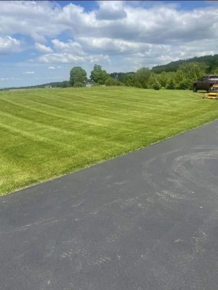 Local lawn mowing service in Oneida, NY - Henry's Property Maintenance
