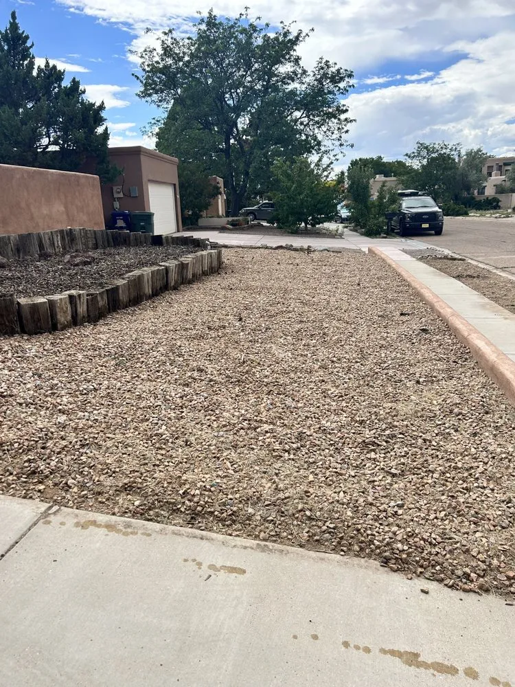 Trusted outdoor landscaping in Santa Fe, NM - Henry’s Tree Experience